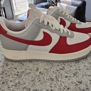 Nike Men's Red and Gray Sneakers